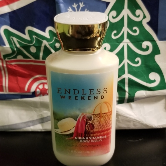 Bath and Body Works Lotion Endless Weekend - Picture 1 of 1